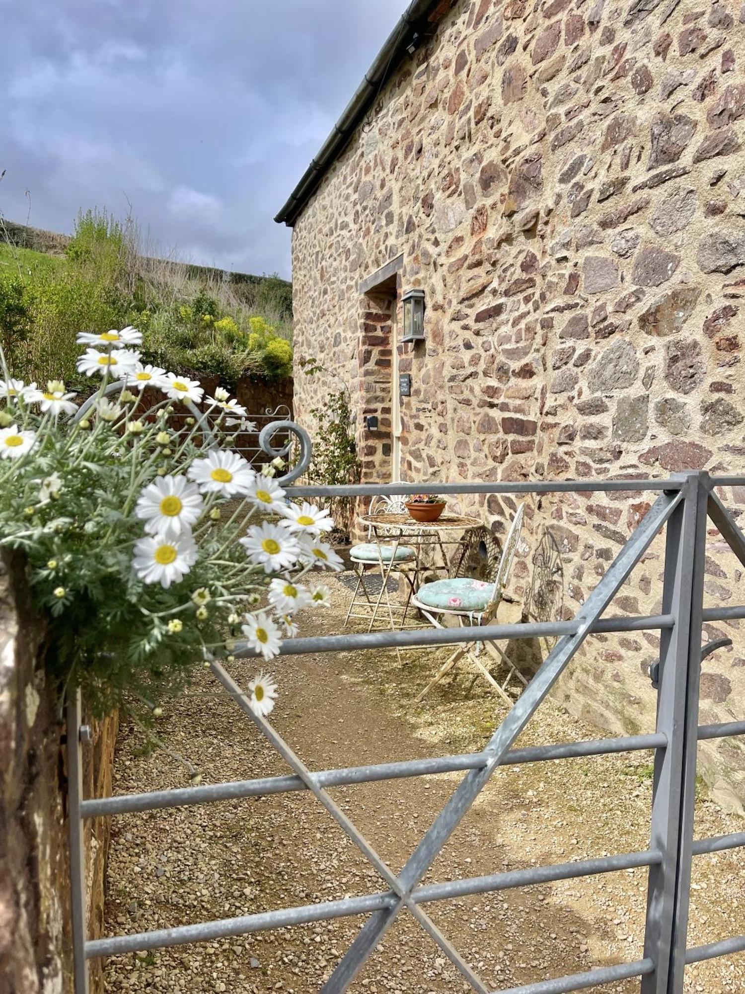 Slowley Farm Cottage Luxborough Room photo